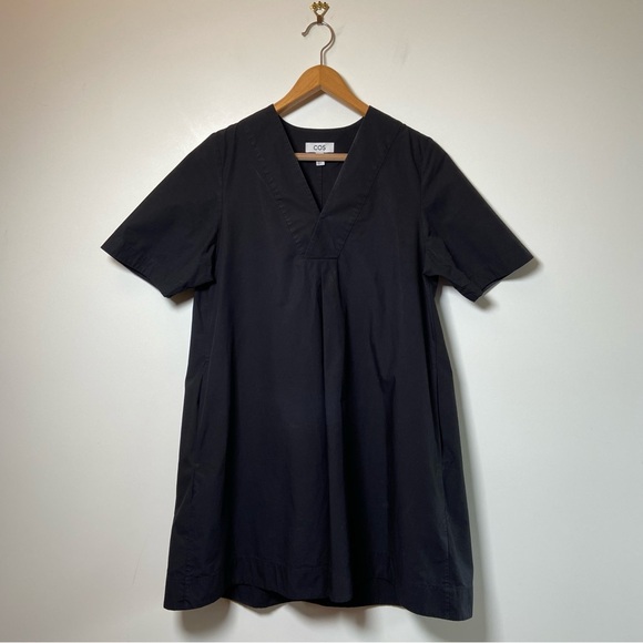 COS Dresses & Skirts - COS Babydoll Mini Dress